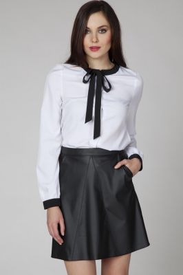 Stylish Black Leather Skirt with Pockets