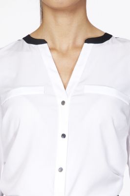 Biała Elegancka Koszulowa Bluzka z Kontrastowym Karczkiem