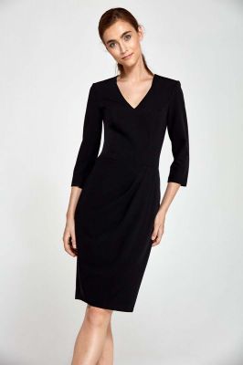 Czarna Sukienka z Asymetrycznym Drapowaniem